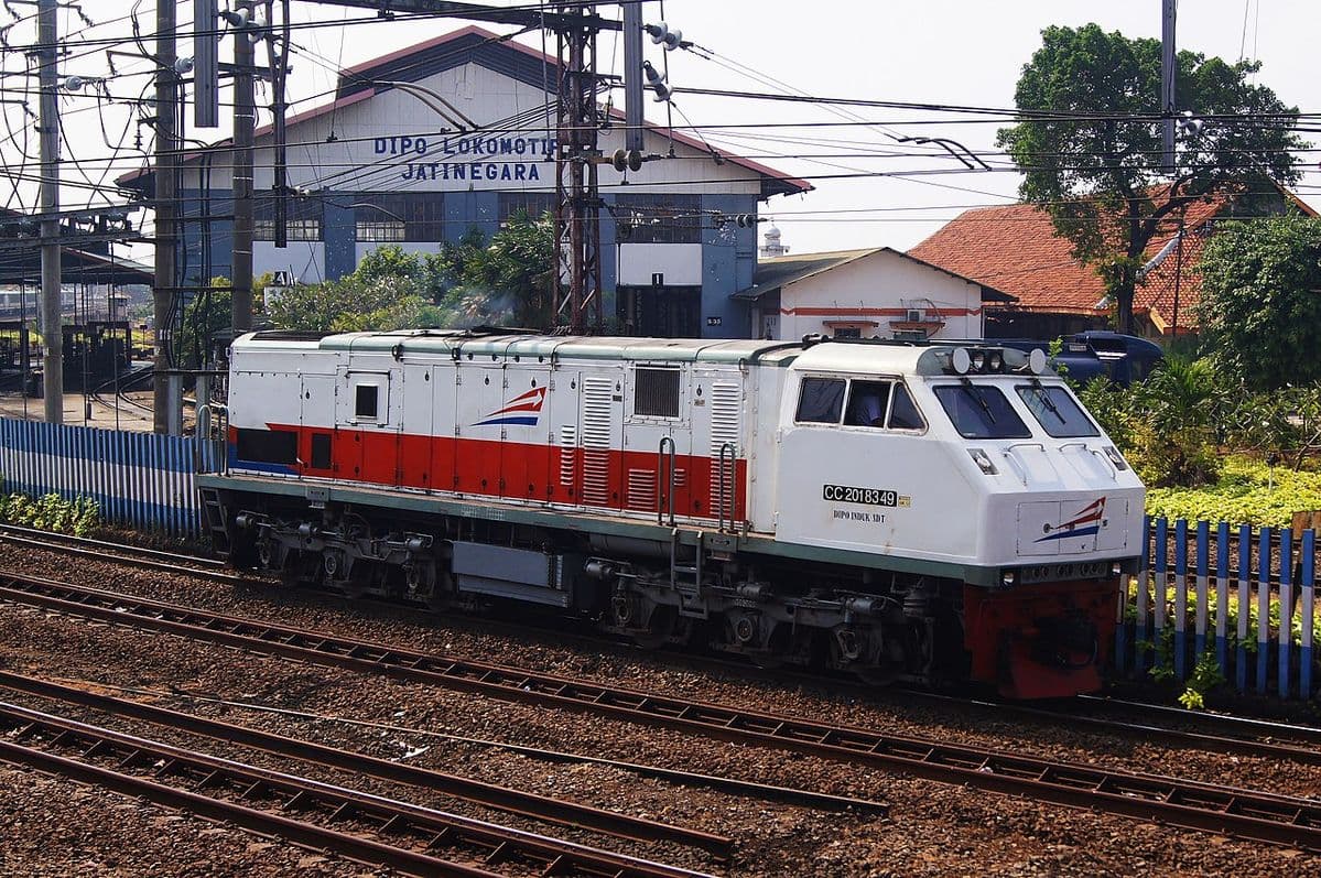 Misteri di Rel Bekasi Barat: Satu Nyawa Melayang dan Pelajaran Pahit Keselamatan Kereta Api
