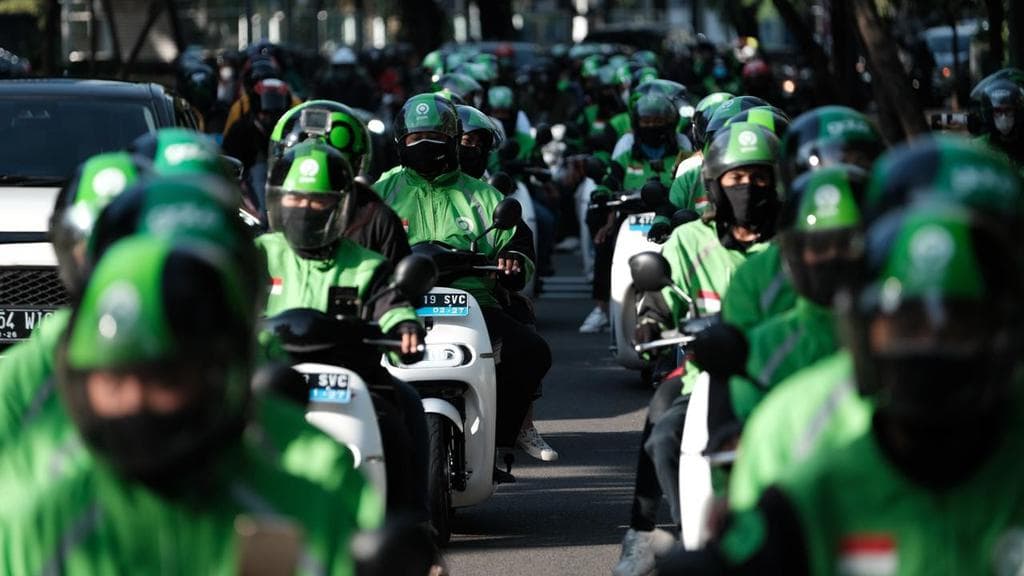 Lebaran di Roda Empat: Kisah Haru 4.000 Mitra Ojol yang Akhirnya Bisa Pulang Kampung Gratis