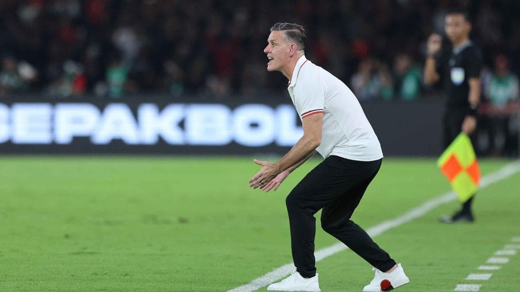 Gelora Bung Karno Bergemuruh, Herdman dan Mimpi Besar Pertamanya untuk Garuda