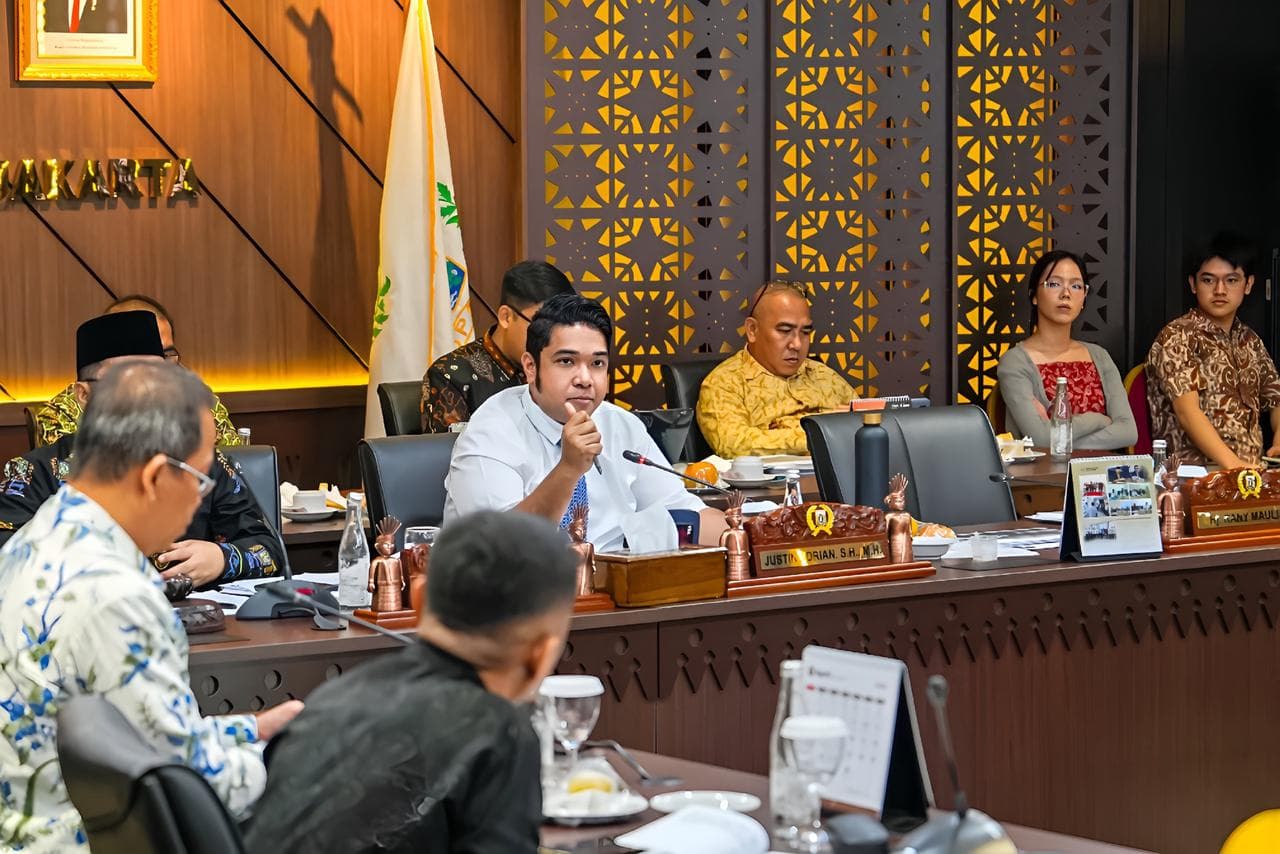 Ketika Pesta Mewah Berbenturan dengan Laba Merosot: Kisah Bank Jakarta yang Bikin Geleng-Geleng Kepala